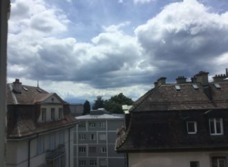 “Très joli appartement non meublé belle vue et calme”