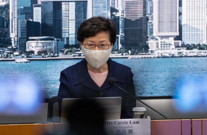Le Covid-19, argument massue pour reporter les législatives à Hongkong